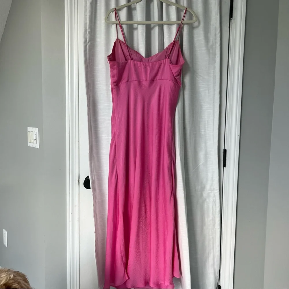 PERFECT DRESS. - Picture 13 of 16